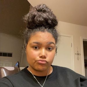 Meet your Posher, Dalynn